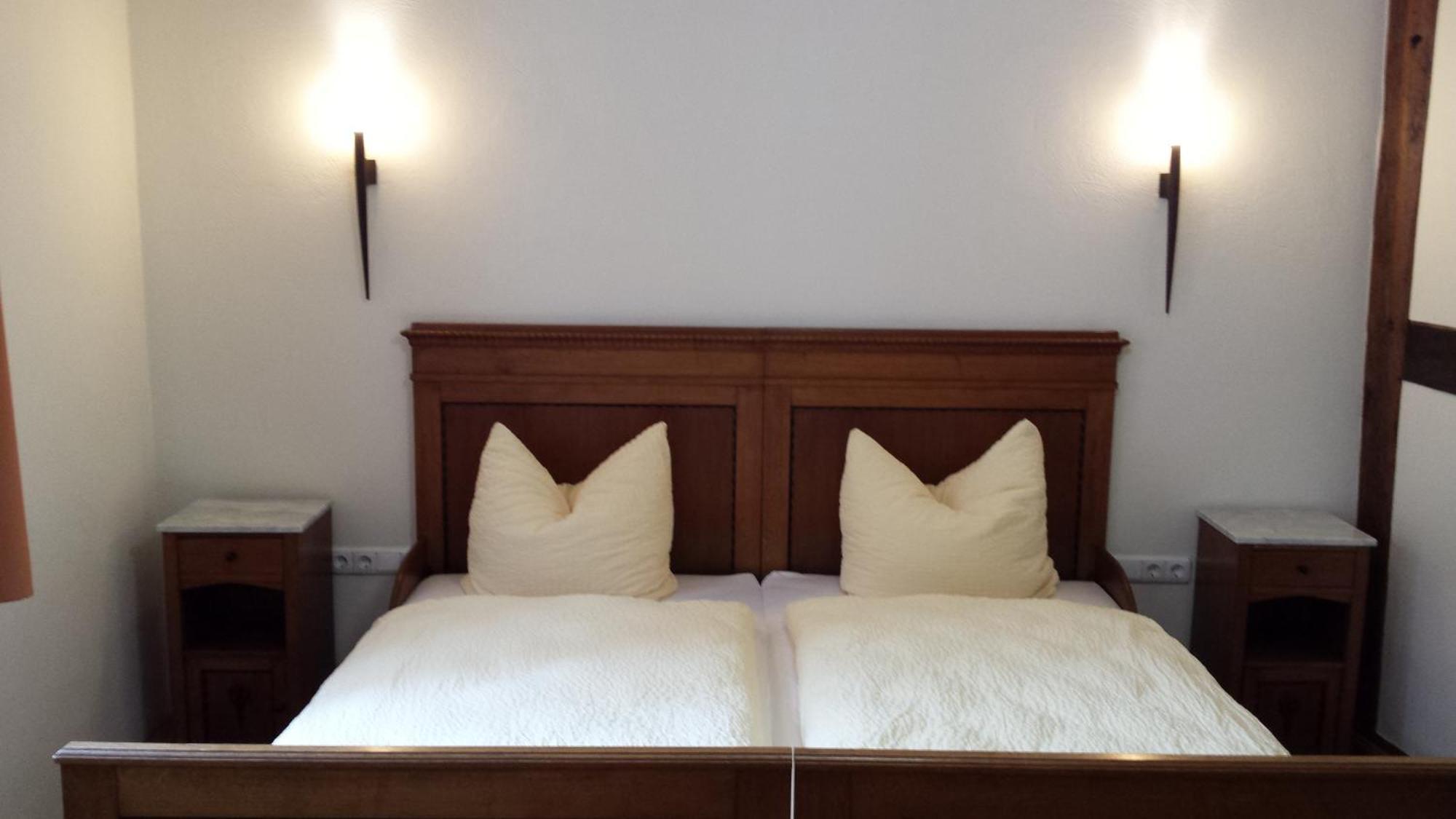 Fachwerk-Hotel Eisenbart Hannoversch Münden Zimmer foto